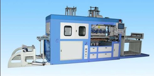 吸塑機發(fā)展道路坎坷 成發(fā)展動力
