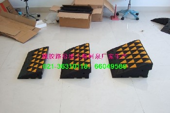 供應(yīng)路沿坡，優(yōu)質(zhì)路沿坡，耐壓路沿坡